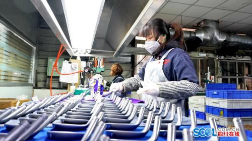 丹棱：開(kāi)足馬力&ldquo;趕春光&rdquo; 全力沖刺&ldquo;開(kāi)門(mén)紅&rdquo;